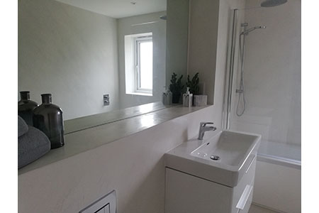 Micro cement (fino) in highly polished off white